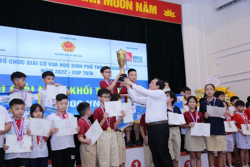 Tổng kết và trao thưởng Giải cờ vua học sinh phổ thông toàn quốc năm 2022 - Cup TOTA